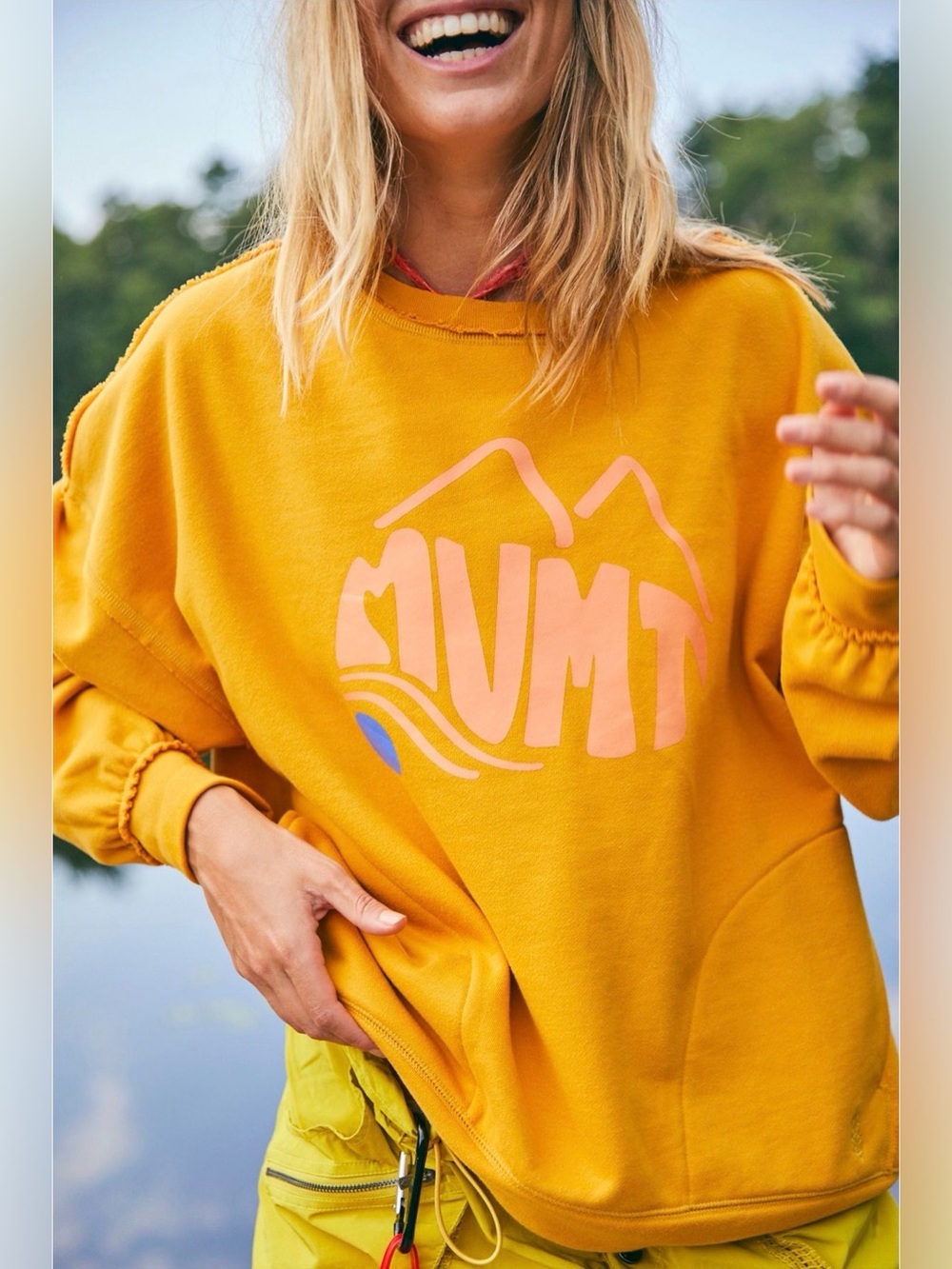 Free People Logo Metti Crew (Sweatshirt) - Size Small